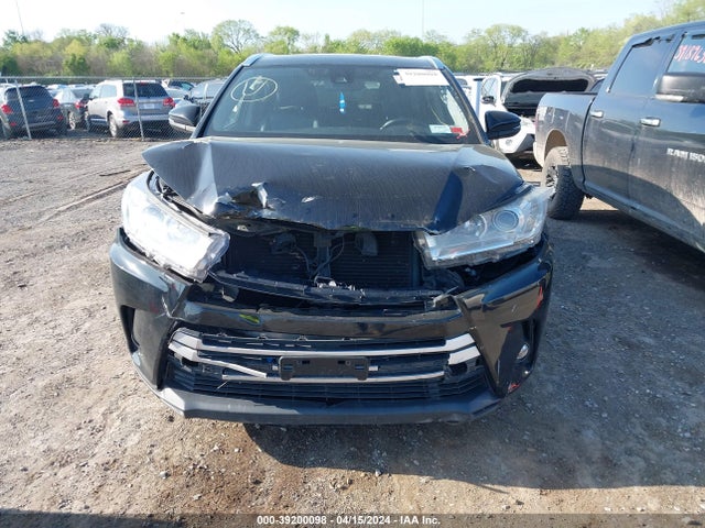 Toyota Highlander Xle 2017 5TDJZRFHXHS378380 Image 12