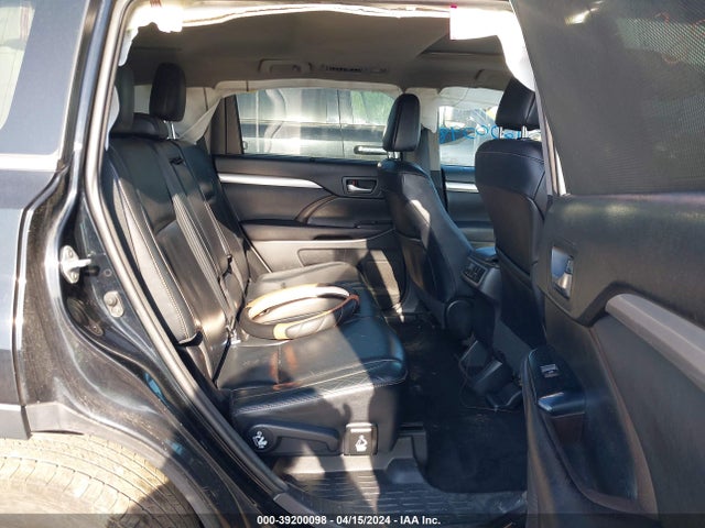 Toyota Highlander Xle 2017 5TDJZRFHXHS378380 Image 8
