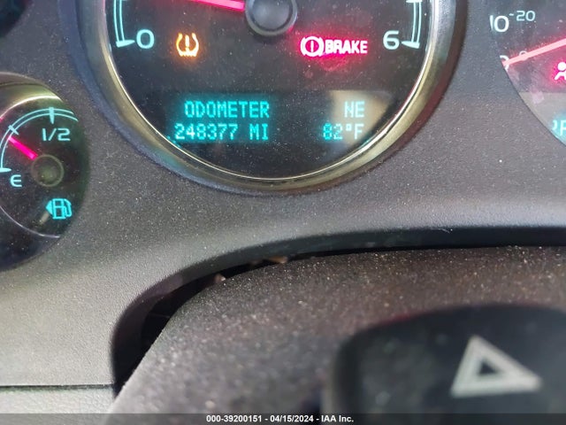 Chevrolet Suburban 1500 Lt 2014 1GNSCJE05ER200199 Image 15