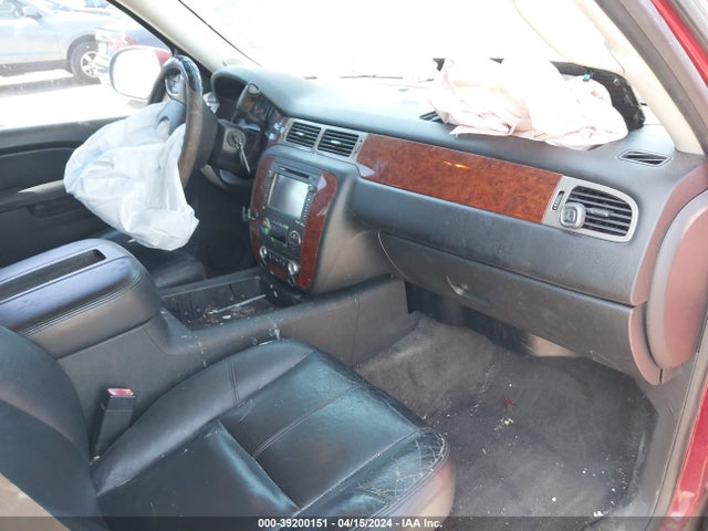 Chevrolet Suburban 1500 Lt 2014 1GNSCJE05ER200199 Image 5