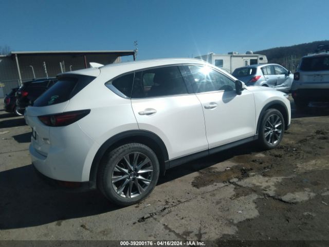 JM3KFBEY6K0609282 Mazda Cx-5 Signature
