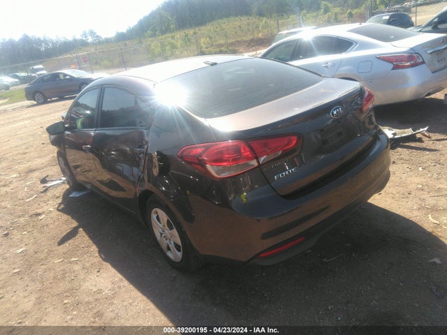 KIA FORTE LX 2017 3KPFK4A76HE065770 Image 3