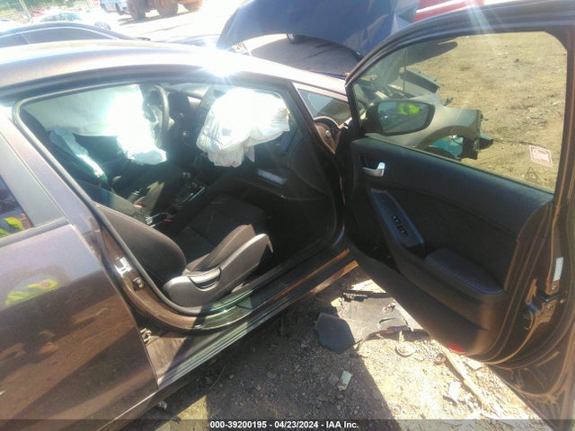 KIA FORTE LX 2017 3KPFK4A76HE065770 Image 5