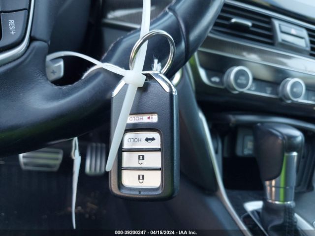 1HGCV1F33JA091932 Honda Accord Sport