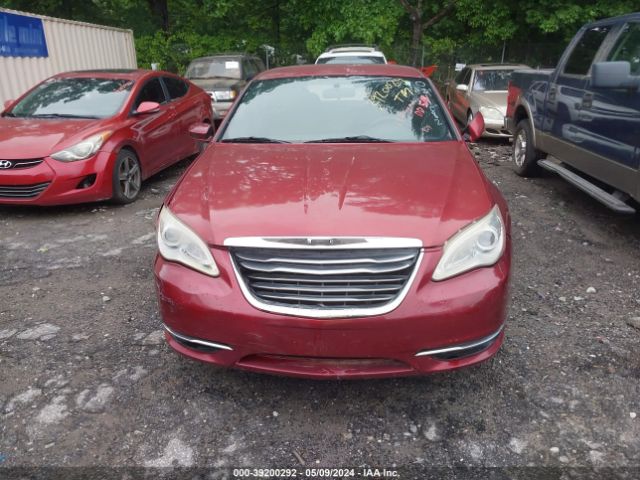 1C3CCBAB7EN214028 Chrysler 200 LX