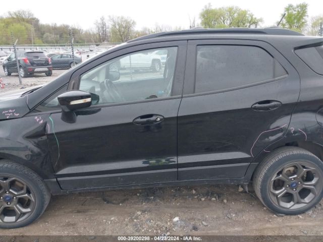 MAJ6P1CL1JC174876 Ford Ecosport Ses