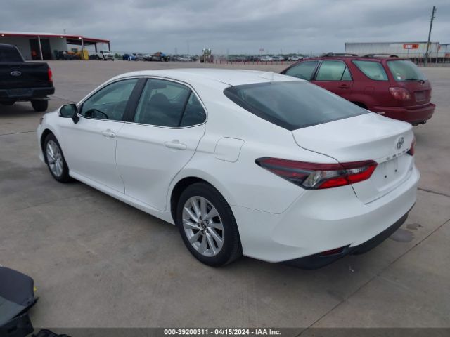 4T1C11AK3MU445455 Toyota CAMRY LE