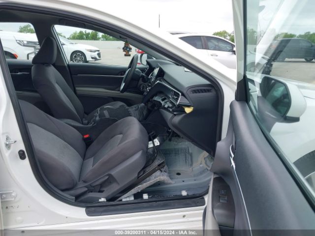 4T1C11AK3MU445455 Toyota CAMRY LE