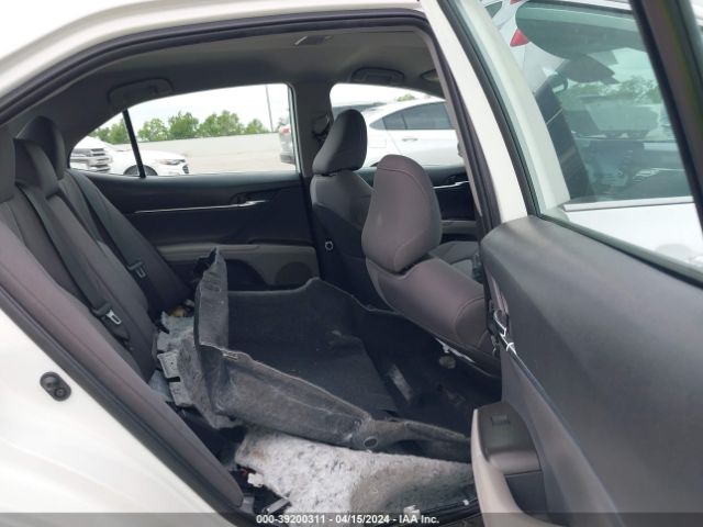 4T1C11AK3MU445455 Toyota CAMRY LE