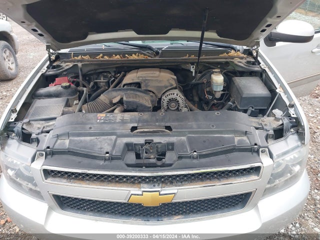 Chevrolet Suburban 1500 Lt 2014 1GNSCJE09ER110716 Image 10