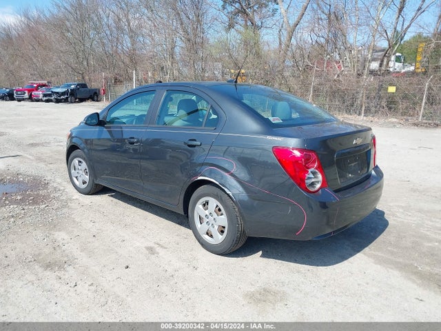 Chevrolet Sonic Ls Manual 2014 1G1JB5SH2E4159688 Image 3