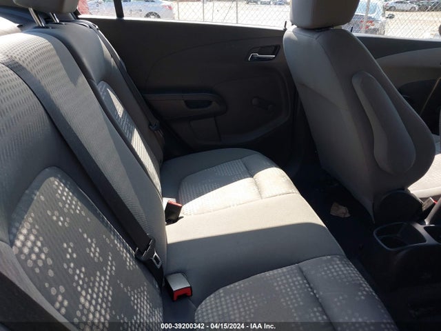 Chevrolet Sonic Ls Manual 2014 1G1JB5SH2E4159688 Image 8