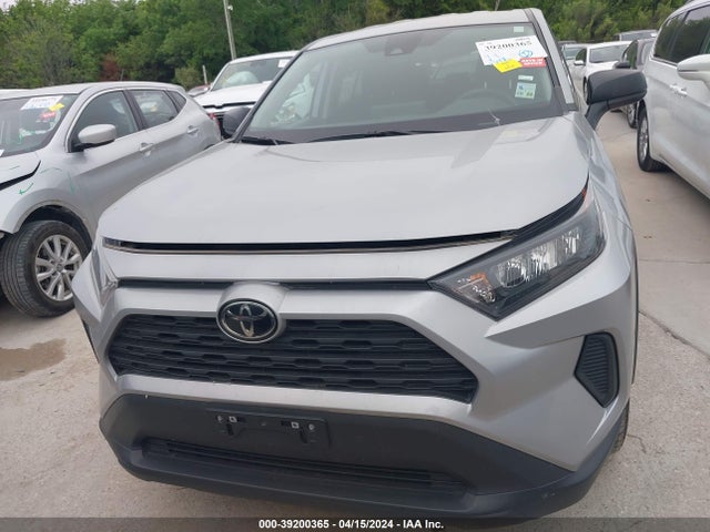 Toyota RAV4 LE 2022 2T3H1RFV1NW222587 Image 12