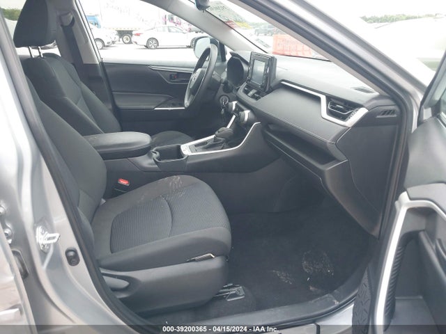 Toyota RAV4 LE 2022 2T3H1RFV1NW222587 Image 5