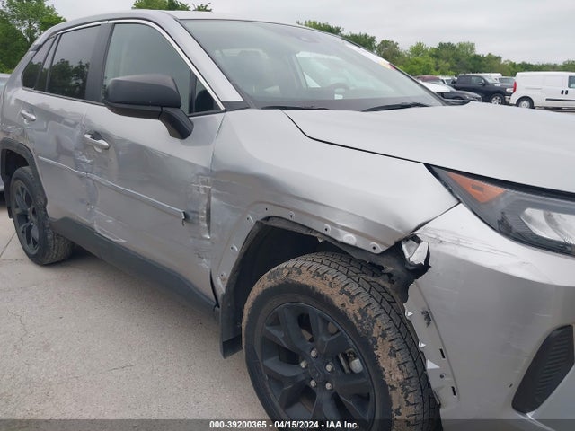 Toyota RAV4 LE 2022 2T3H1RFV1NW222587 Image 6