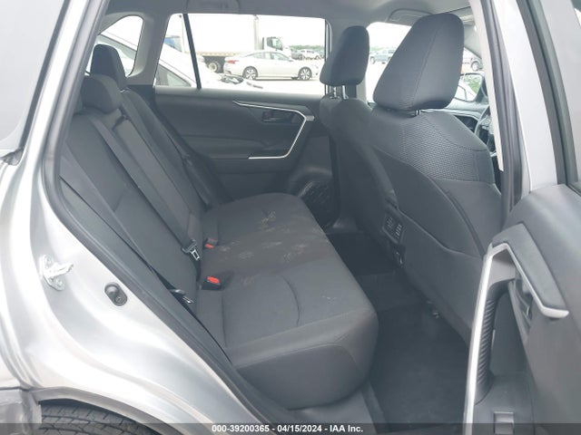 Toyota RAV4 LE 2022 2T3H1RFV1NW222587 Image 8