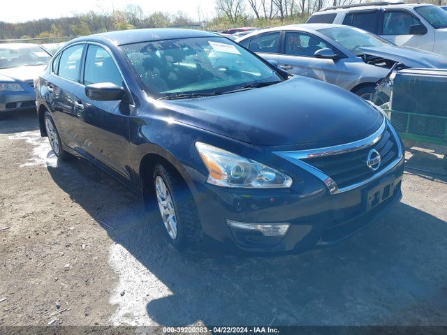 Nissan Altima 2.5 S 2015 1N4AL3AP7FC447091 Image 1