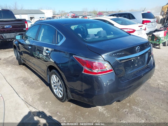 Nissan Altima 2.5 S 2015 1N4AL3AP7FC447091 Image 3