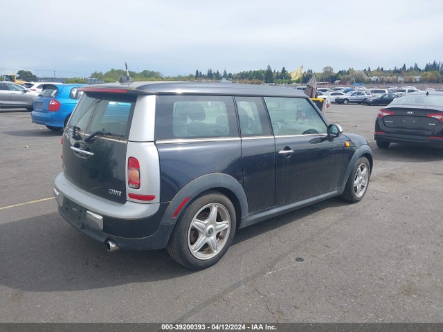 2008 MINI COOPER CLUBMAN WMWML33508TJ46746 Photo 3
