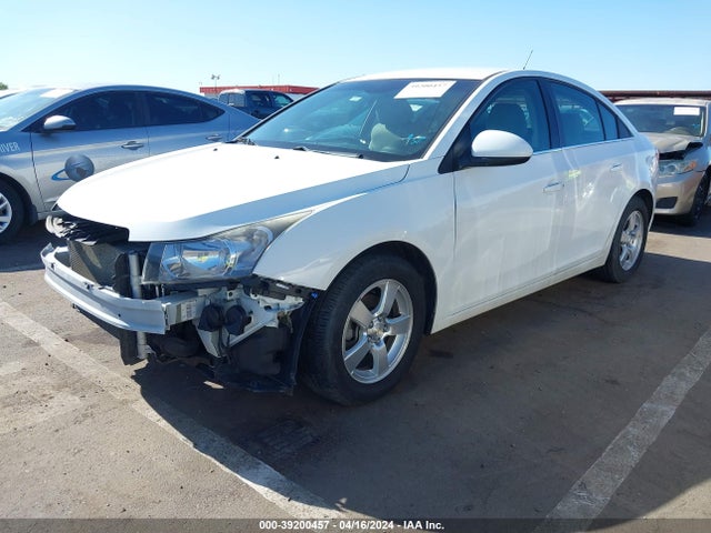 Chevrolet Cruze 1lt Auto 2014 1G1PC5SB4E7145549 Image 2