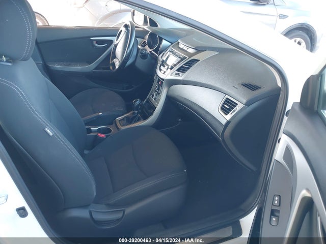 Hyundai Elantra Value Edition 2016 5NPDH4AE3GH670537 Image 5