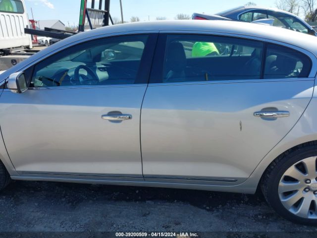 1G4GC5G33GF101524 Buick Lacrosse Leather