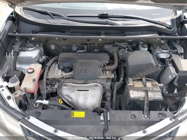Toyota RAV4 LE 2014 JTMBFREV1ED071854 Image 10