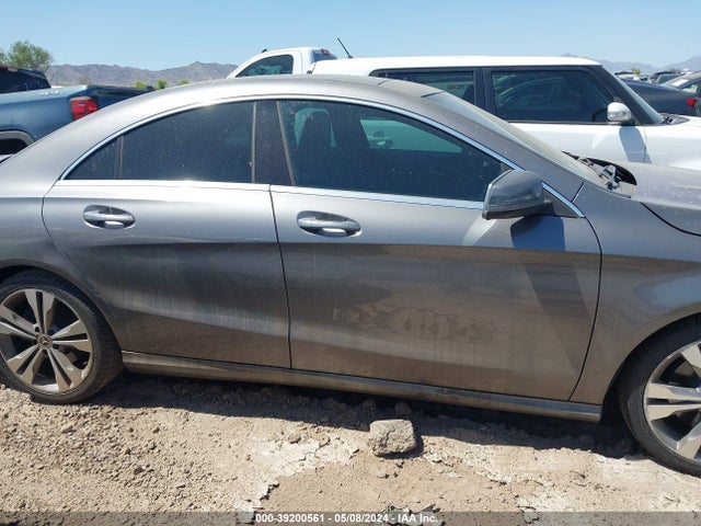 Mercedes-Benz CLA 250 2018 WDDSJ4EB8JN571527 Image 13
