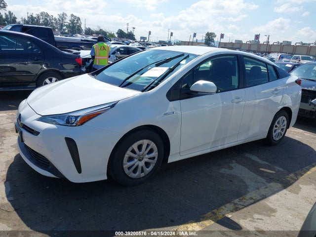 Toyota Prius Le 2022 JTDKAMFU1N3174236 Image 2