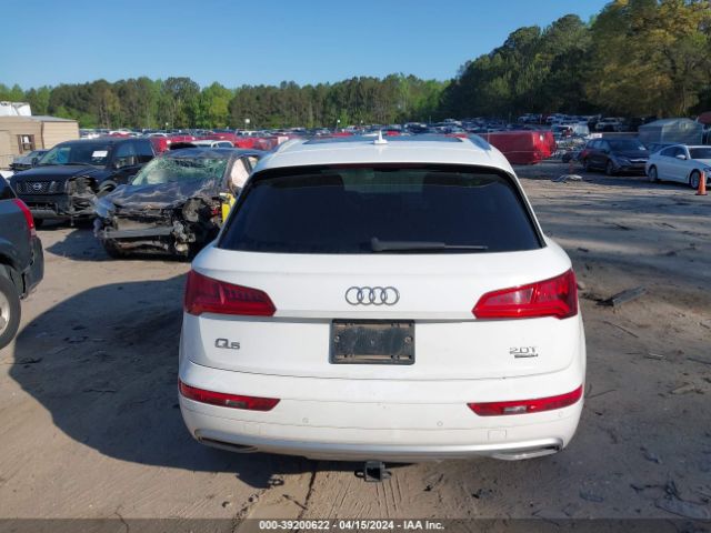 WA1CNAFY7J2224898 Audi Q5 2.0t Premium/2.0t Tech Premium