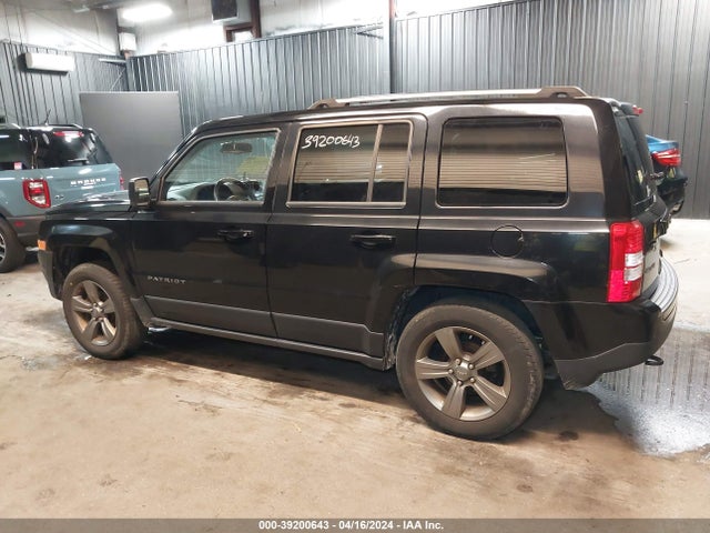 1C4NJRBB2GD673672 Jeep Patriot Sport Se