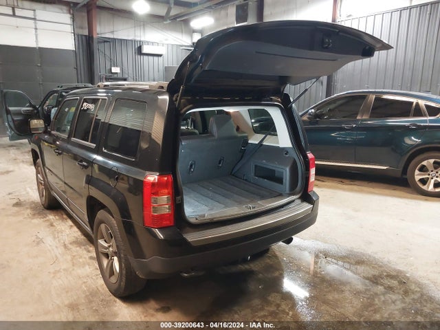 1C4NJRBB2GD673672 Jeep Patriot Sport Se