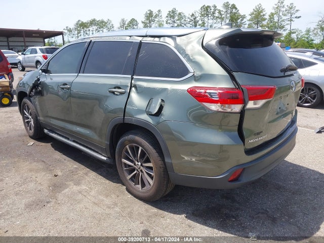 Toyota Highlander Xle 2019 5TDKZRFH2KS302745 Image 3