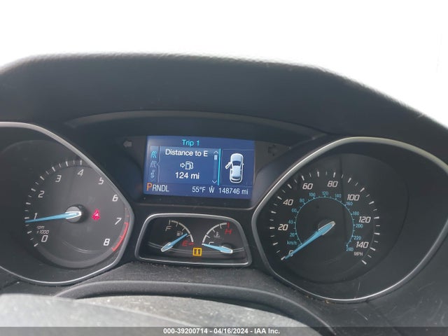 Ford FOCUS SE 2014 1FADP3F22EL110664 Image 7