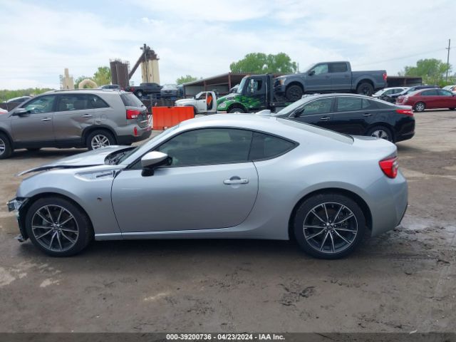 JF1ZNAA15L9751526 Toyota 86