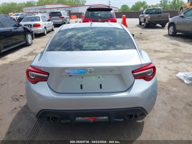 JF1ZNAA15L9751526 Toyota 86