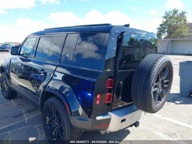 SALEJ7EU8R2262933 Land Rover Defender 110 P400 S
