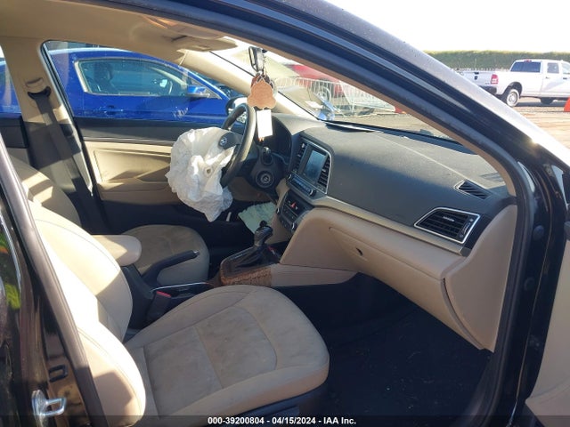 Hyundai ELANTRA SE 2017 KMHD84LF2HU272485 Image 5