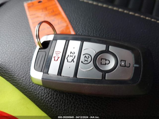 3FA6P0CD9KR150055 Ford FUSION SEL