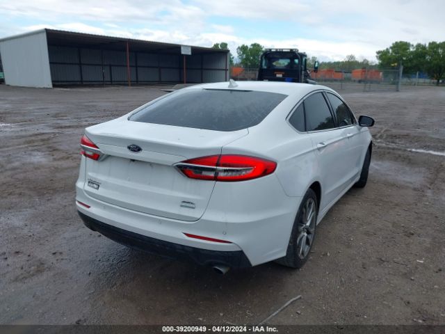 3FA6P0CD9KR150055 Ford FUSION SEL