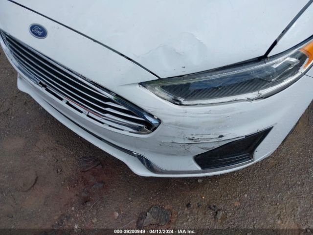 3FA6P0CD9KR150055 Ford FUSION SEL