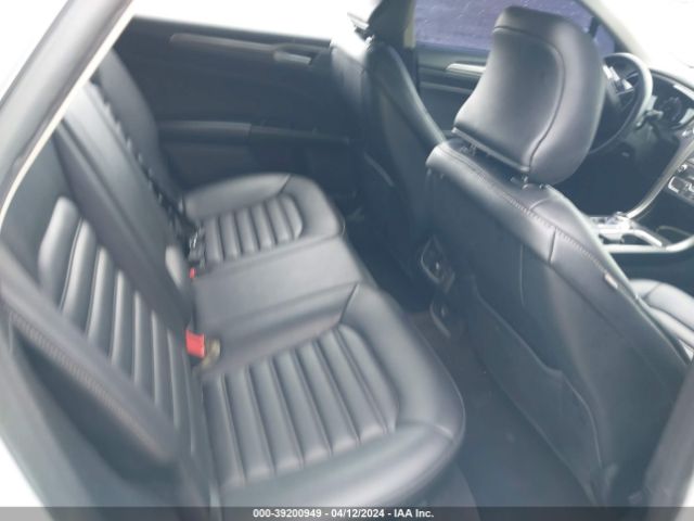 3FA6P0CD9KR150055 Ford FUSION SEL