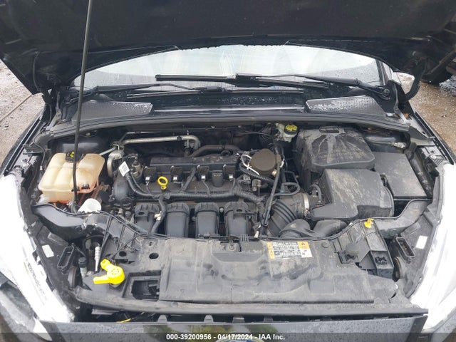 Ford Focus Titanium 2015 1FADP3N24FL379297 Image 10
