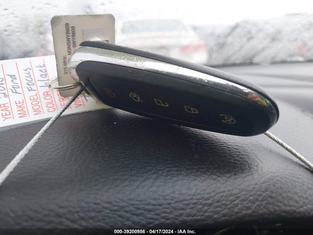Ford Focus Titanium 2015 1FADP3N24FL379297 Image 11