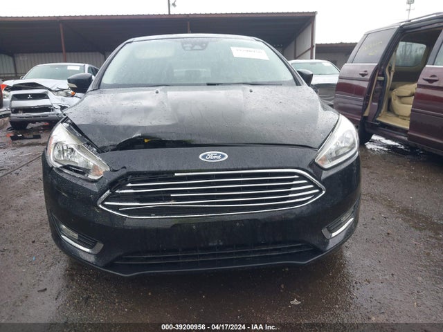 Ford Focus Titanium 2015 1FADP3N24FL379297 Image 12