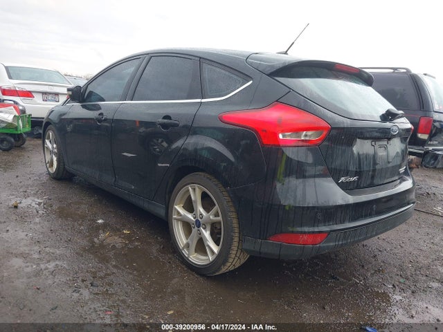 Ford Focus Titanium 2015 1FADP3N24FL379297 Image 3