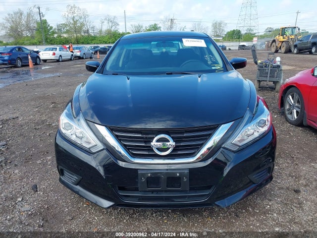 Nissan Altima 2.5 S 2018 1N4AL3AP4JC471373 Image 12