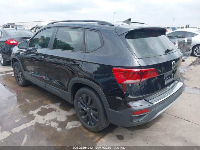 3VVDX7B23NM039921 Volkswagen Taos 1.5t S