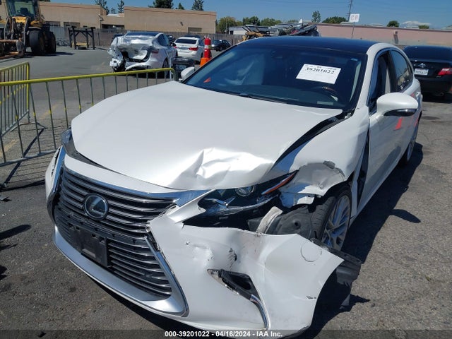 Lexus ES 350 2017 58ABK1GG4HU040618 Image 2
