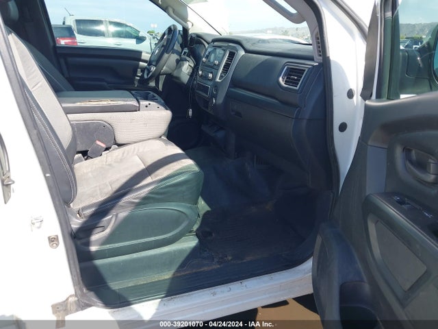 Nissan TITAN S 2017 1N6AA1CK2HN557587 Image 5
